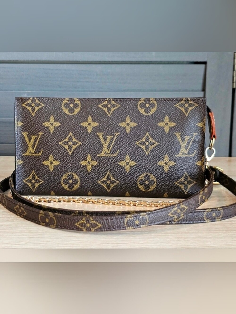 Authentic LOUIS VUITTON Monogram Pochette Pouch Crossbody